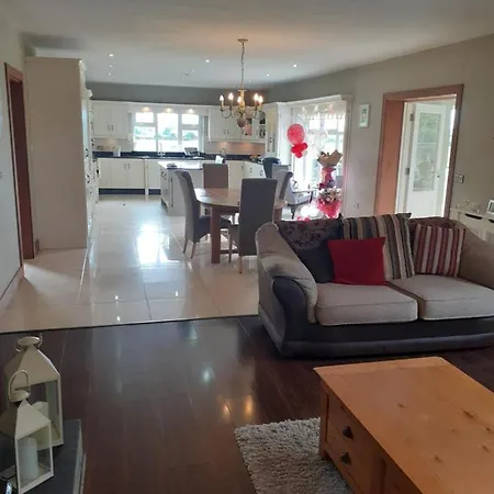 Accommodatie bij particulieren Single Or Twin In Lovely Country Nobber