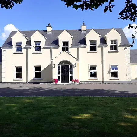 Accommodatie bij particulieren Single Or Twin In Lovely Country *